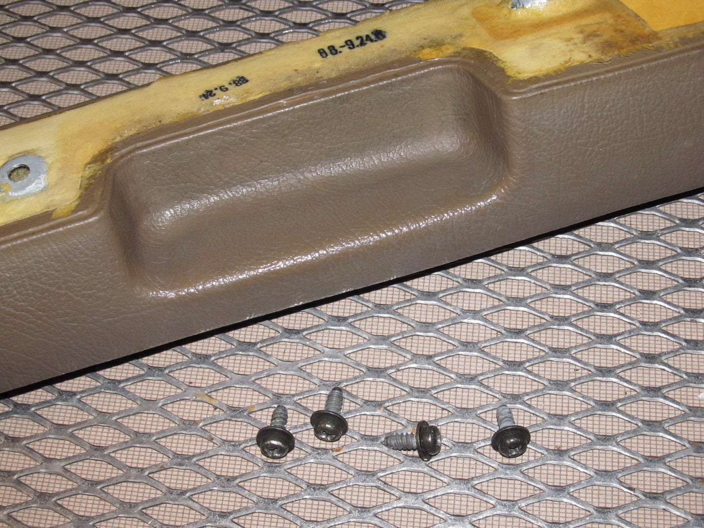 87 88 89 Nissan 300zx OEM Door Panel Pull Arm Rest Handle - Left