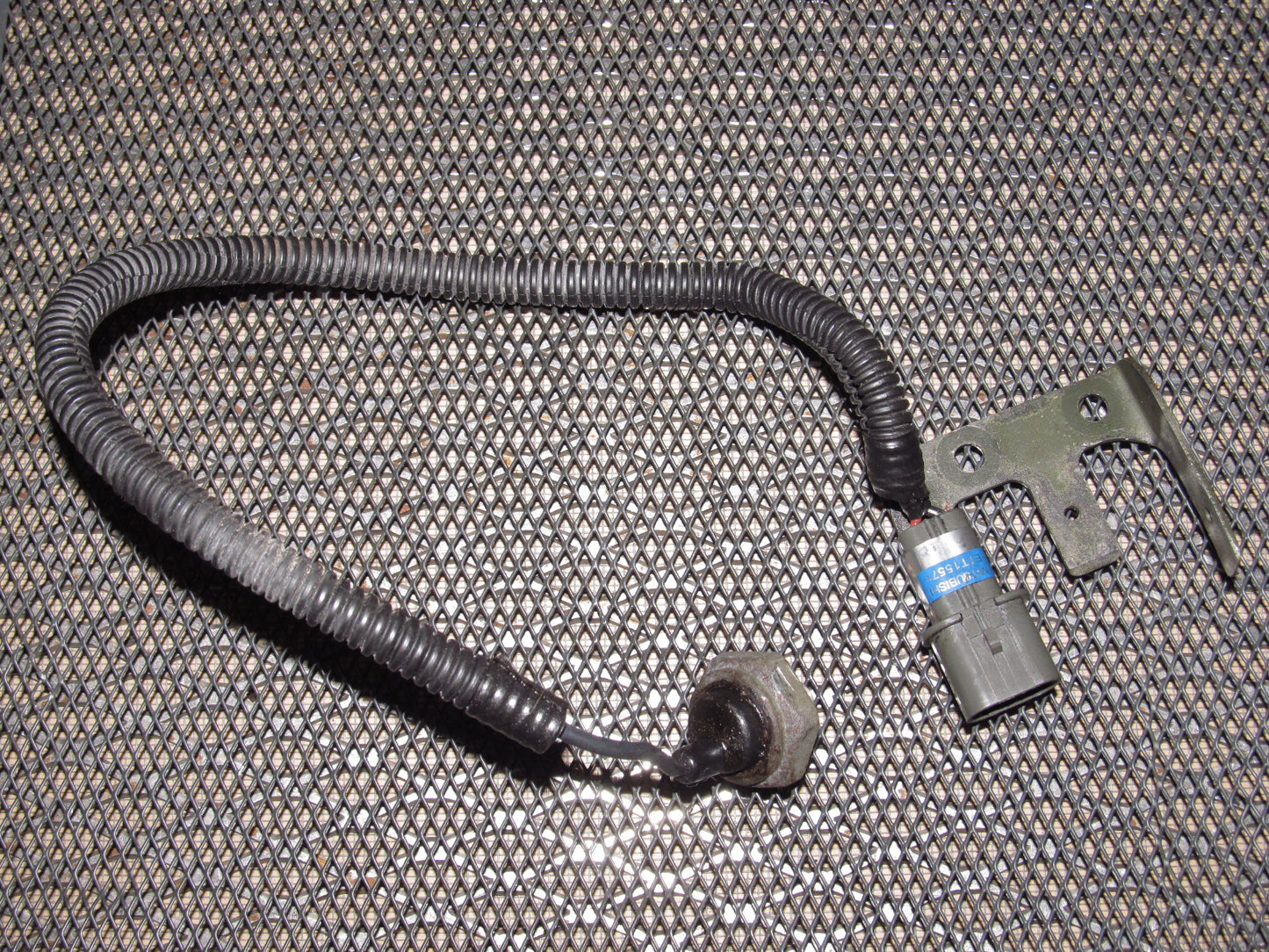 94-97 Mitsubishi 3000GT OEM Engine Knock Sensor - DOHC NA