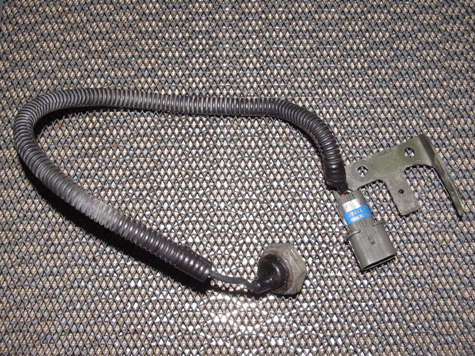 94-97 Mitsubishi 3000GT OEM Engine Knock Sensor - DOHC NA