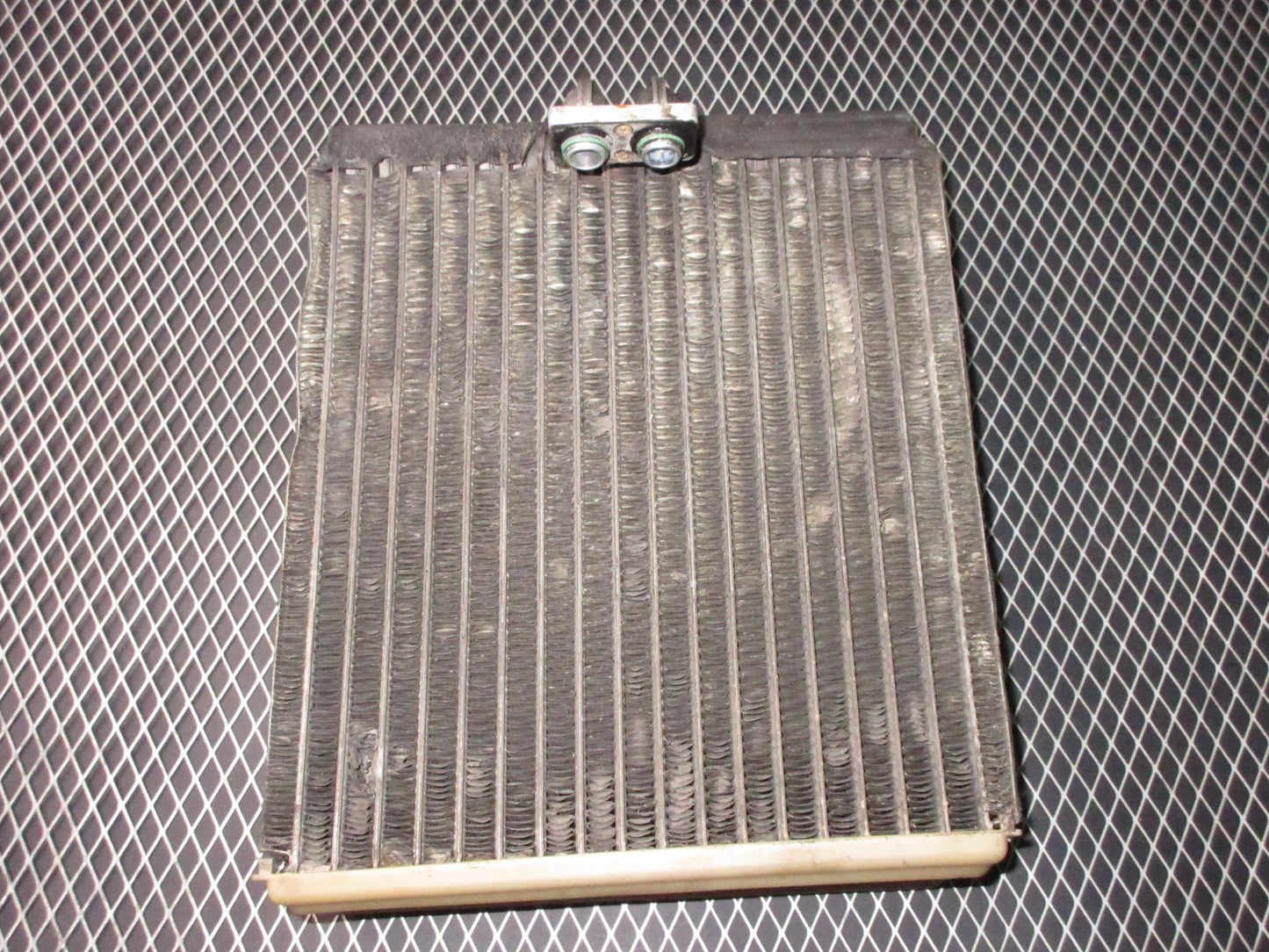 92 93 Lexus ES300 OEM A/C Evaporator Core