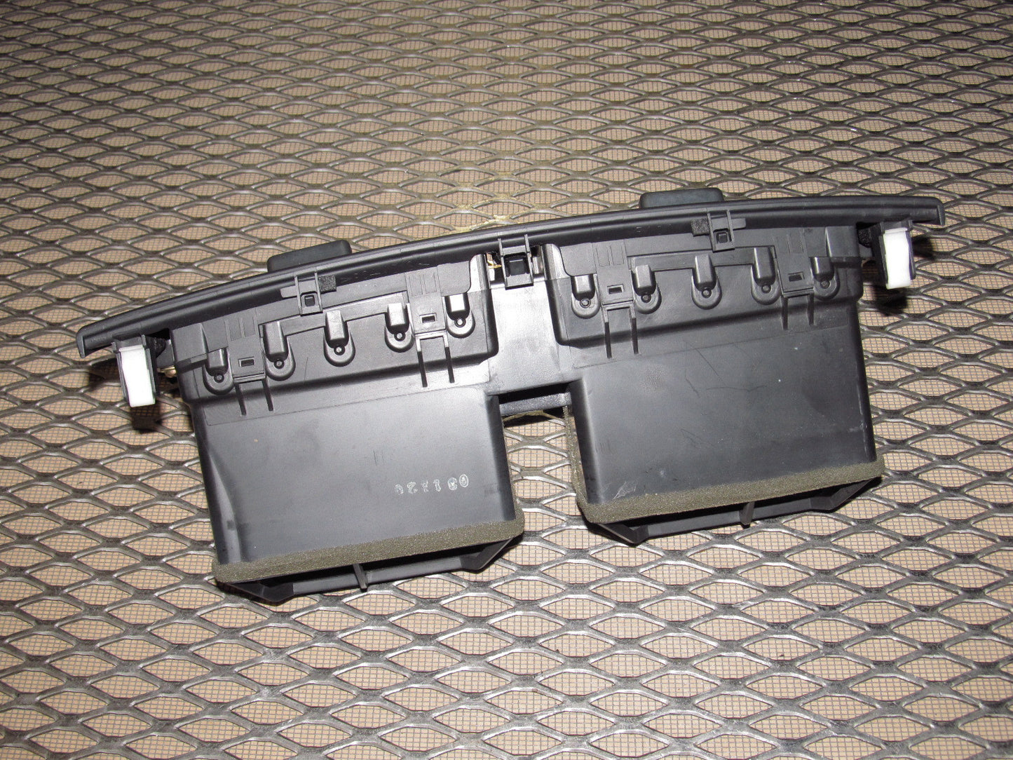 04 05 06 07 08 Mazda RX8 OEM Dash A/C Heater Center Air Vent