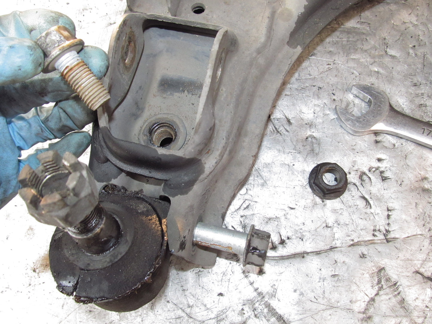 9093 Mazda Miata OEM Front Lower Control Arm Ball Joint Bolt Left