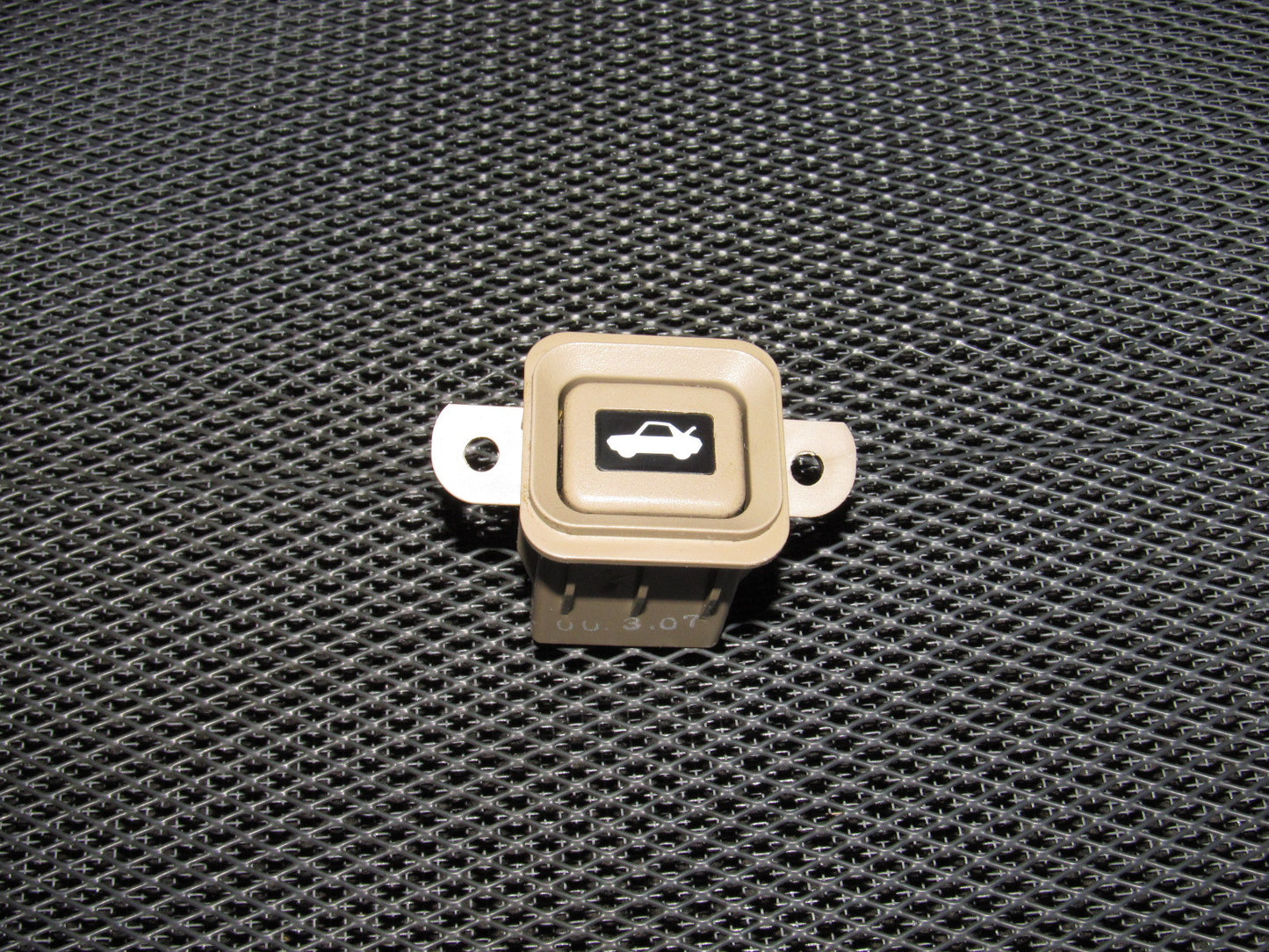 01 02 03 Acura CL OEM Trunk Release Switch