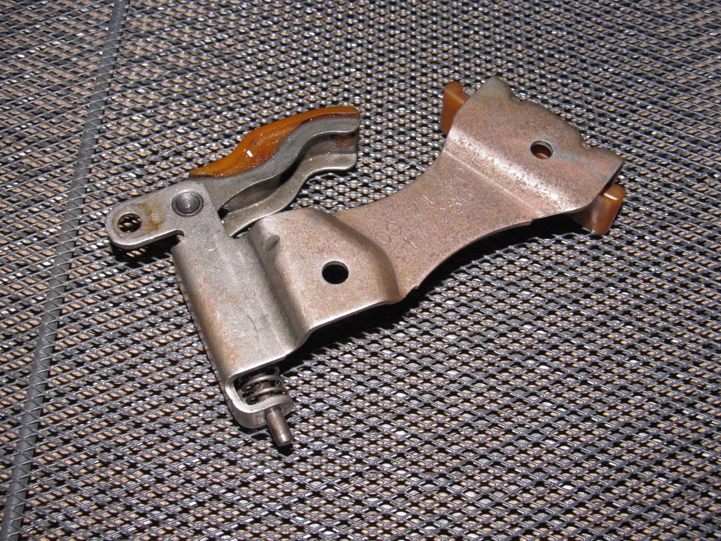 94 95 96 97 98 Ford Mustang V6 3.8L OEM Engine Timing Chain Tensioner