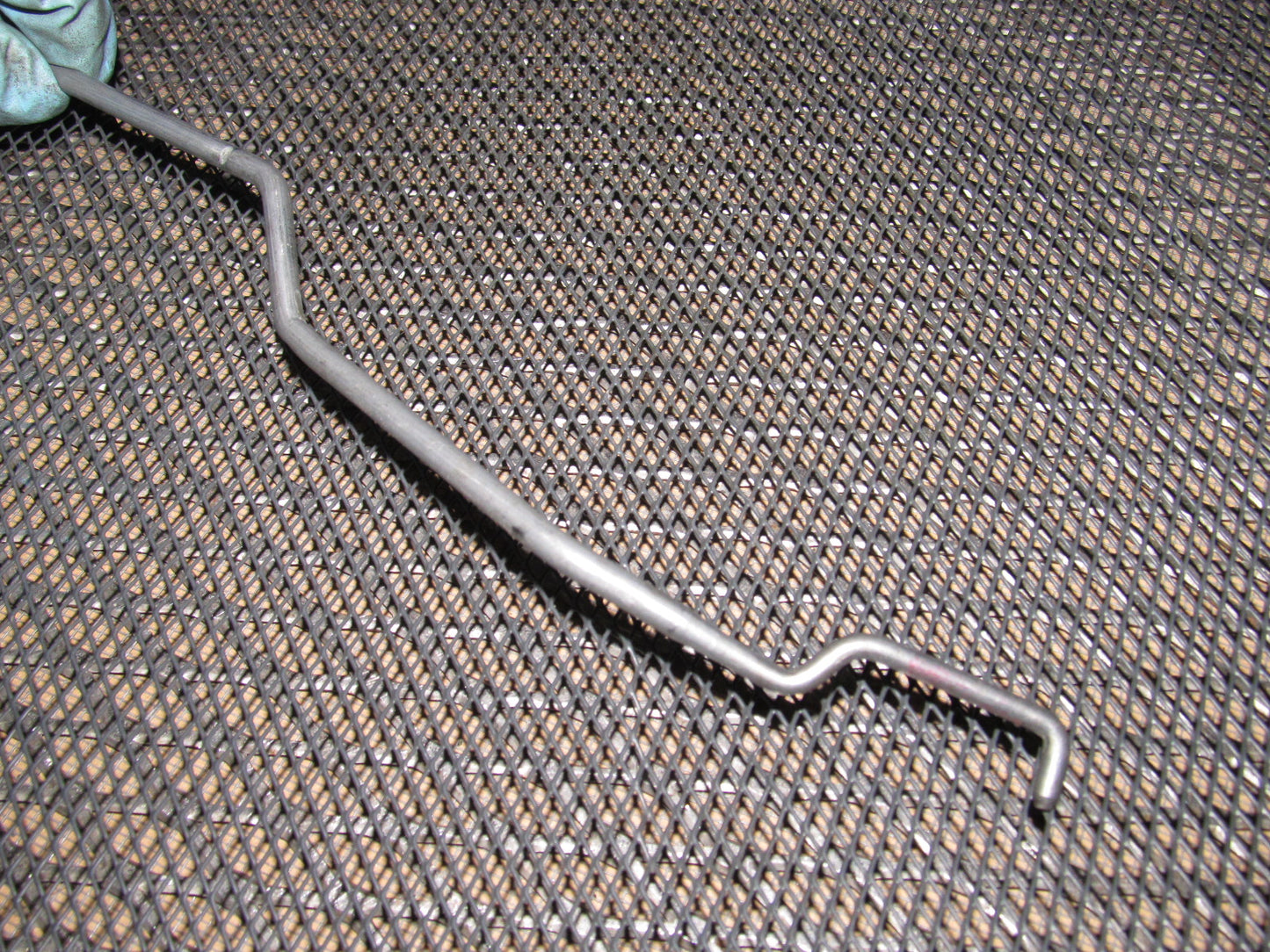 94-98 Ford Mustang OEM Door Lock Linkage & Knob - Right