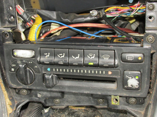 91 92 93 94 95 Toyota MR2 OEM Climate Control Unit