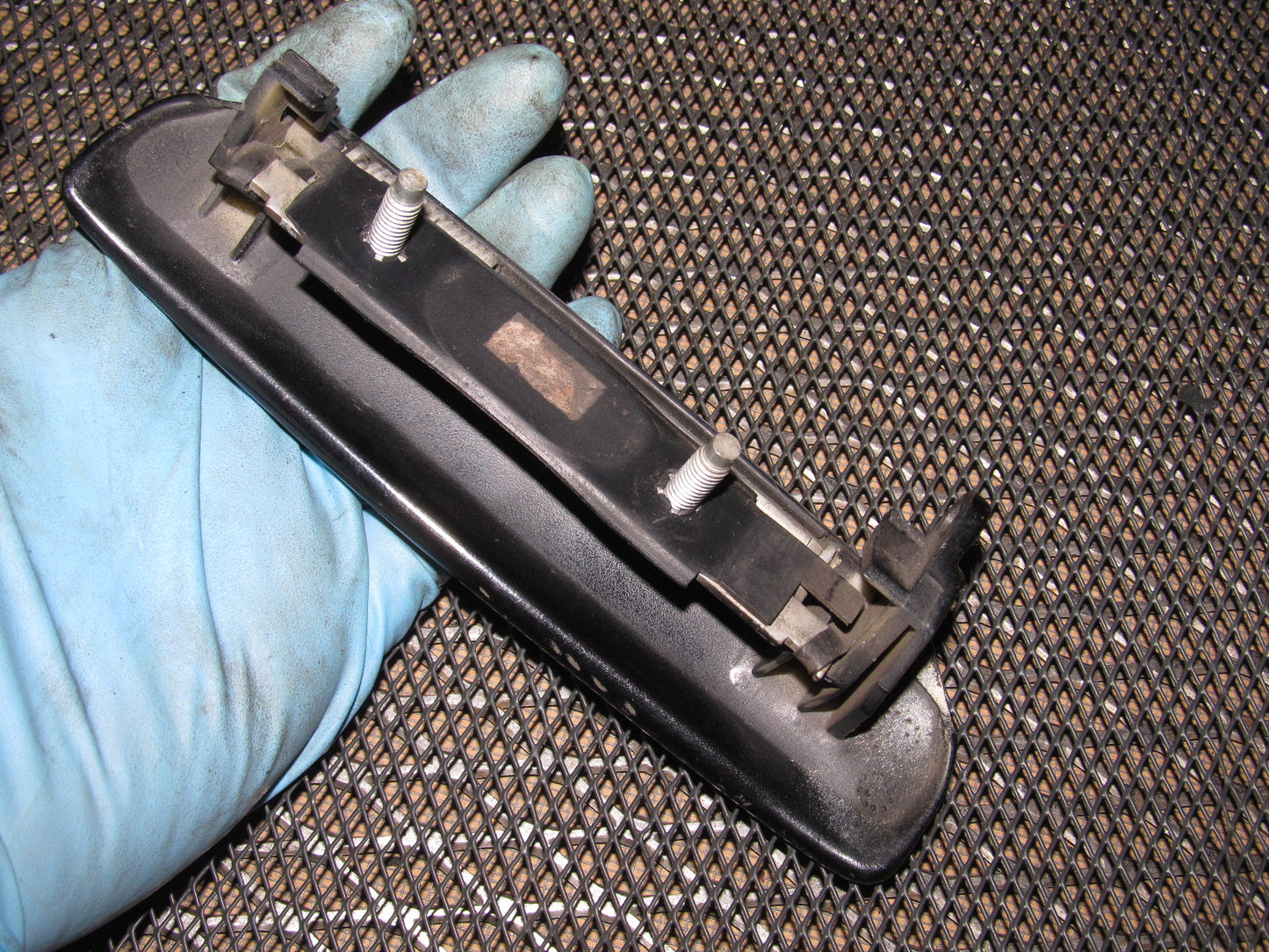 94-98 Ford Mustang OEM Exterior Door Handle - Right