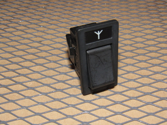 88 89 90 Volvo 760 OEM Power Antenna Switch