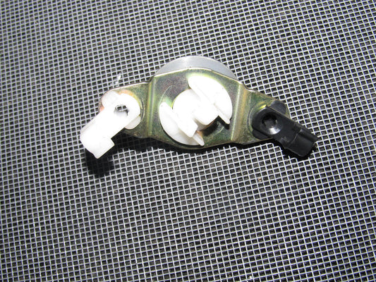 96 97 98 99 00 Honda Civic OEM Door Handle Linkage Clip - Right