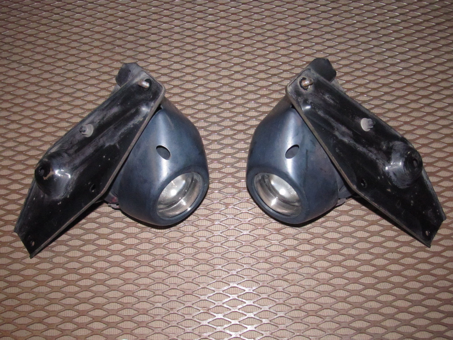 94 95 96 97 Mitsubishi 3000GT OEM Fog Light Set