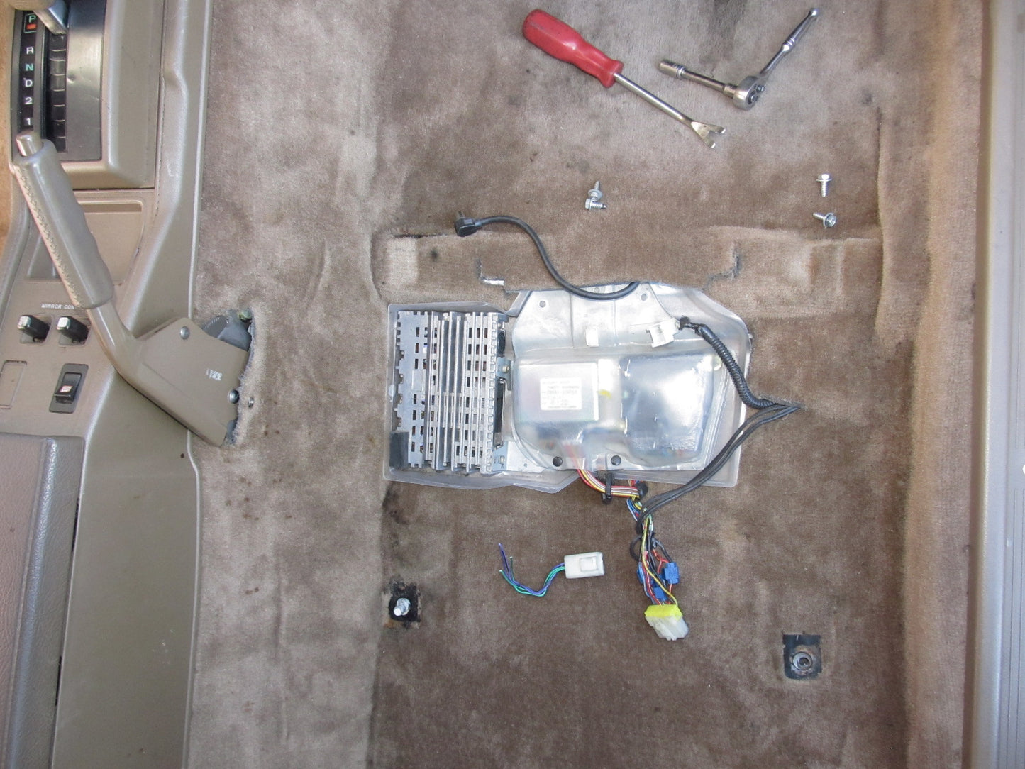 87 88 89 Nissan 300zx OEM Anti Theft & Relay 28591-21P56