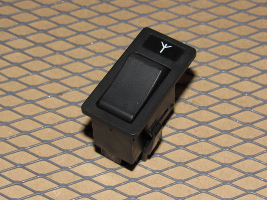 88 89 90 Volvo 760 OEM Power Antenna Switch