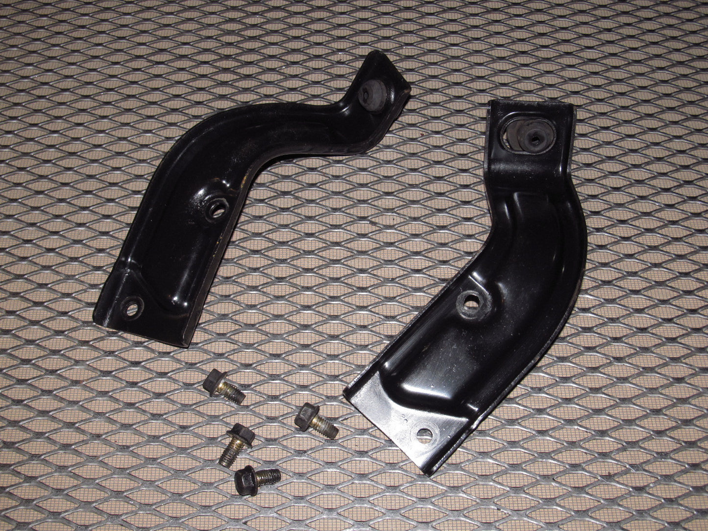 04 05 06 07 08 Mazda RX8 OEM Lower Radiator Bracket & Bushing