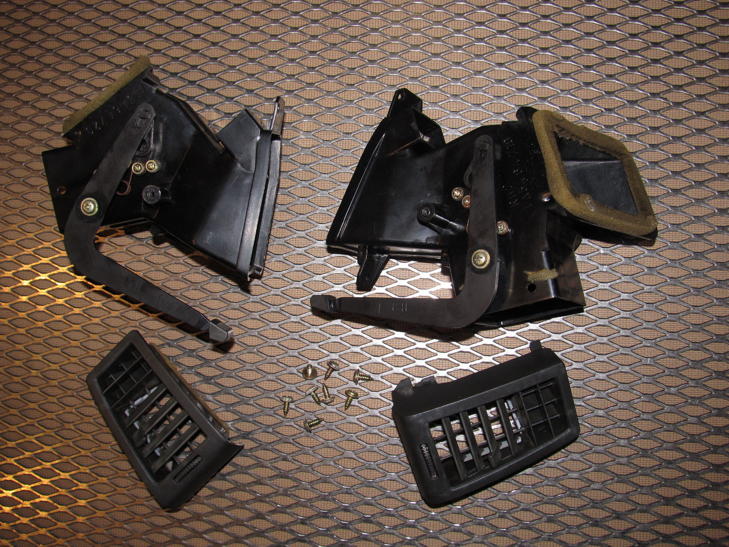 84 85 Mazda RX7 OEM Dash Heater A/C Vent Set
