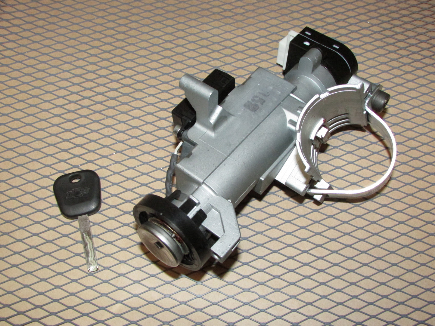 10-15 Chevrolet Camaro OEM Ignition Lock Cylinder & Key