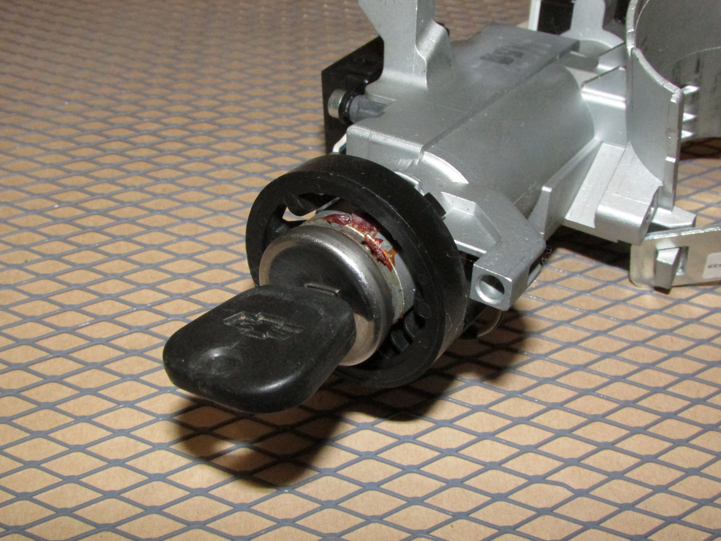 10 11 12 13 14 15 Chevrolet Camaro OEM Ignition Lock Cylinder & Key