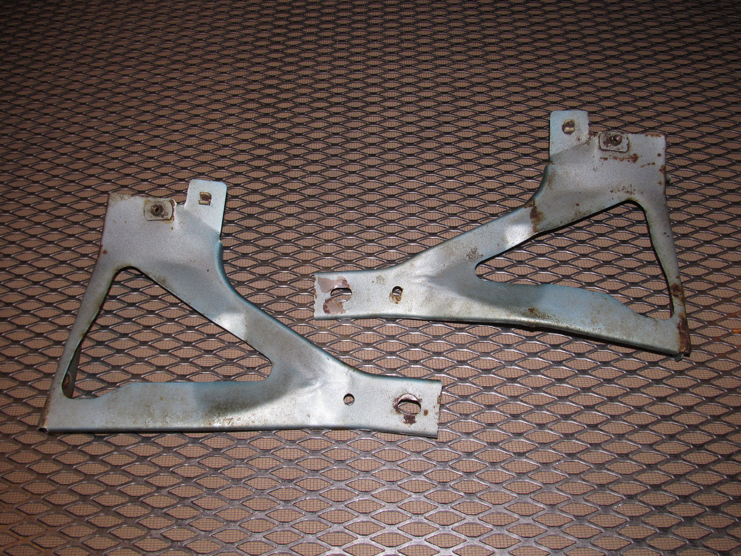 84 85 Mazda RX7 OEM Fender Mounting Bracket