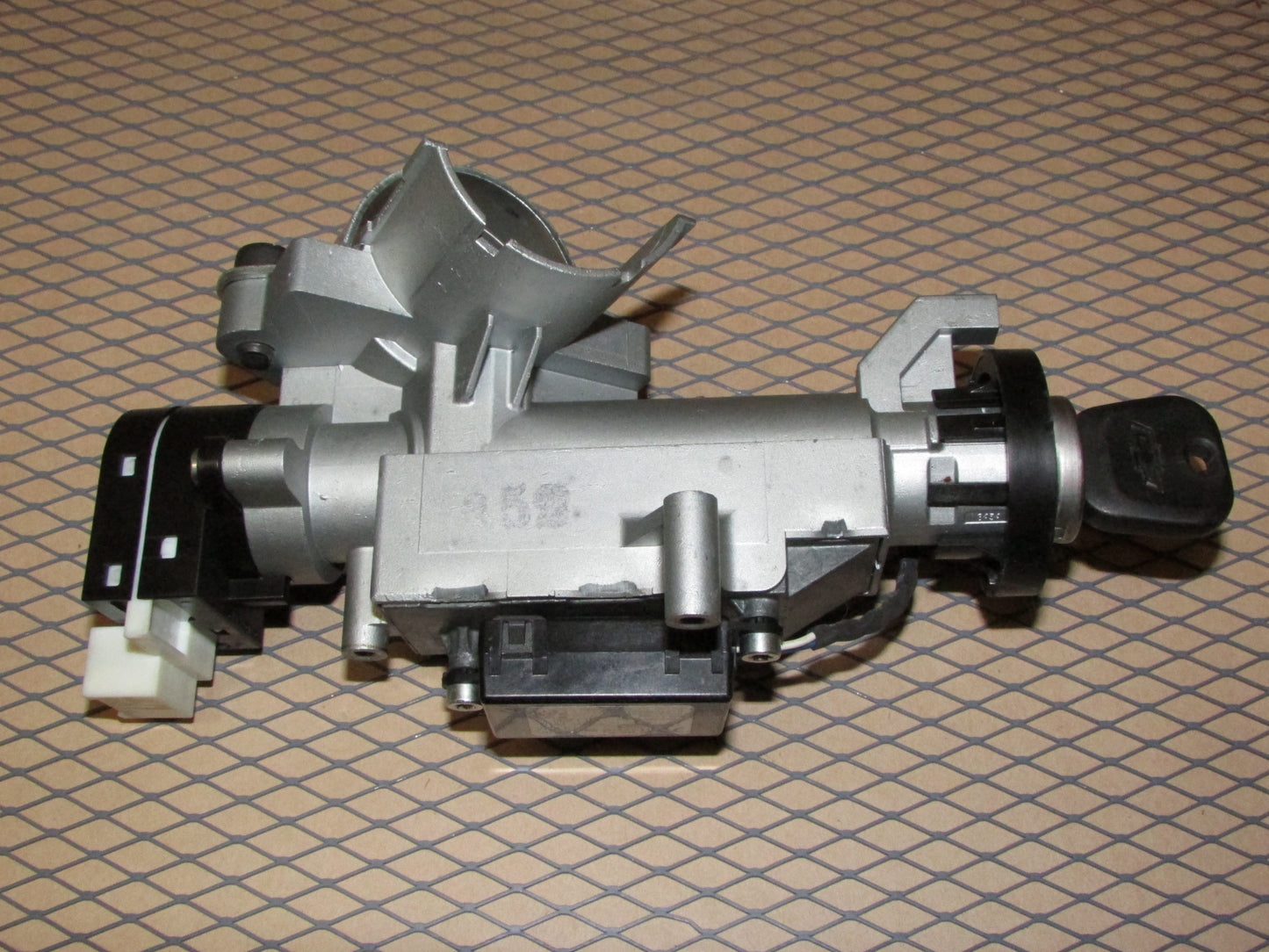 10 11 12 13 14 15 Chevrolet Camaro OEM Ignition Lock Cylinder & Key