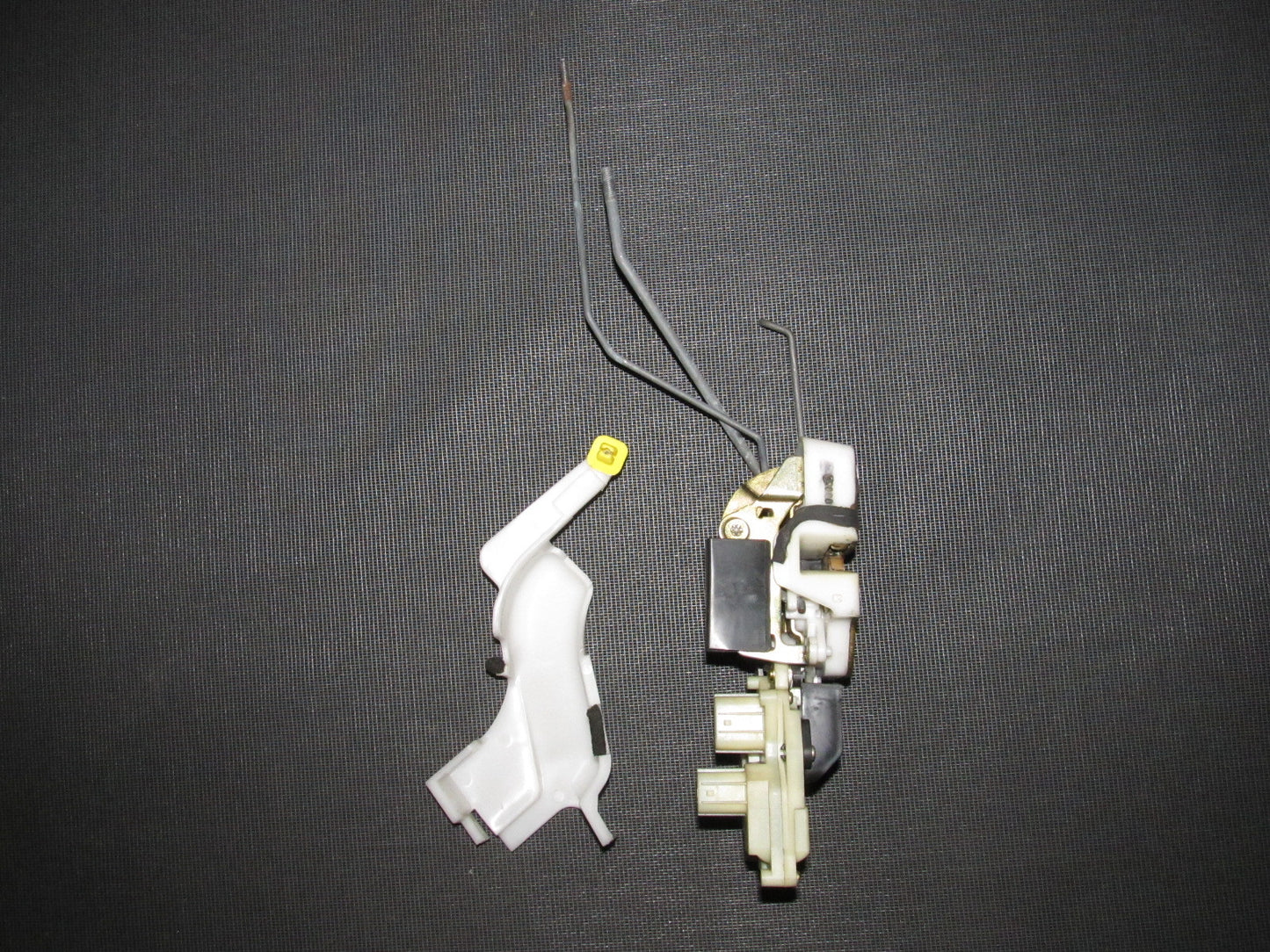01 02 03 Acura CL OEM Door Latch & Actuator - Right