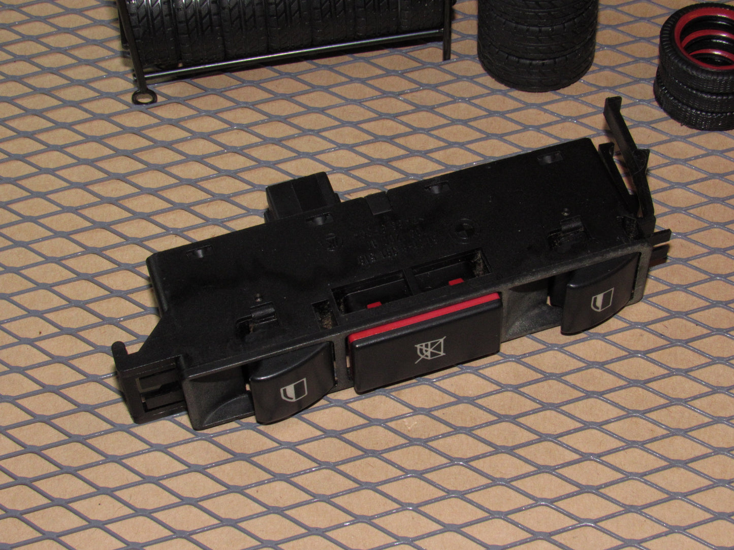 99 00 BMW 328i OEM Front Master Window Switch - Left