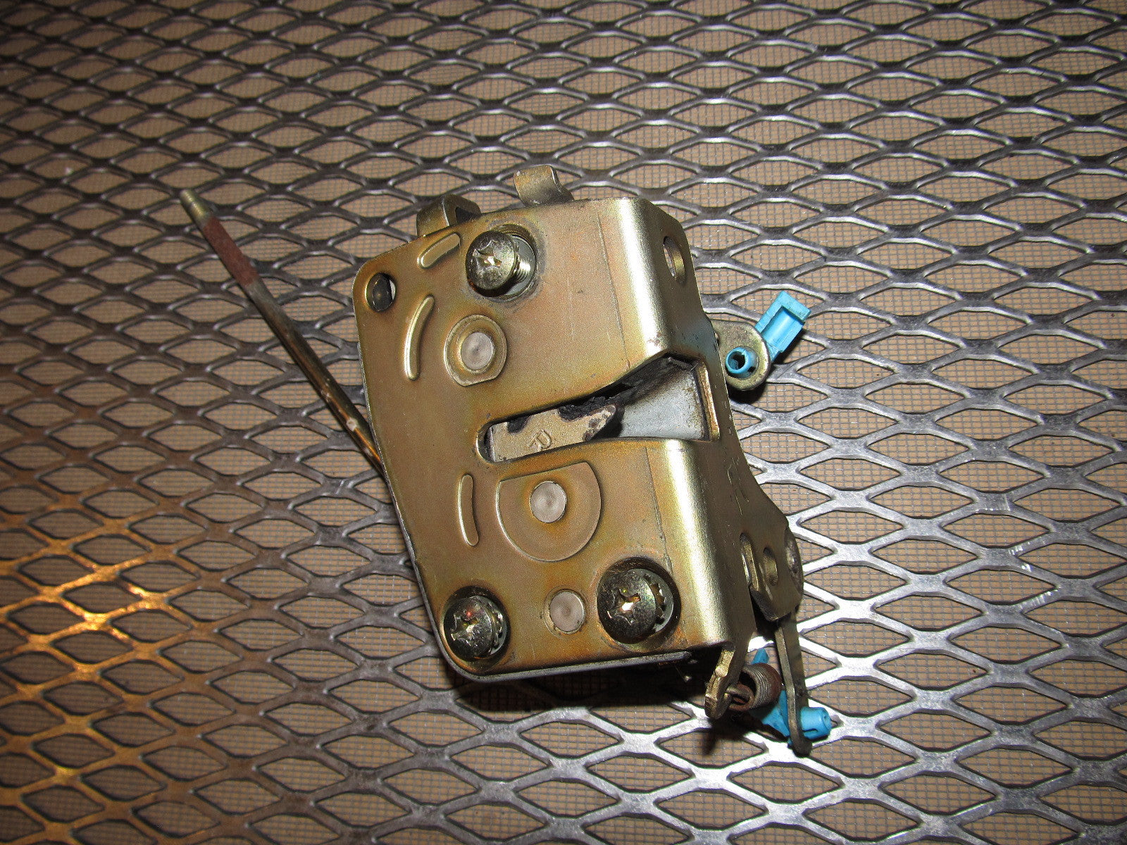 84 85 Mazda RX7 OEM Door Latch - Right
