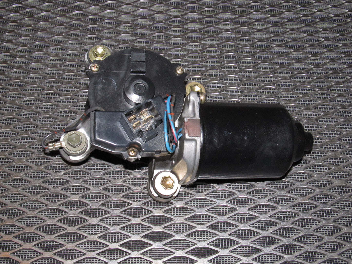 94 95 96 97 Mitsubishi 3000GT OEM Front Wiper Motor