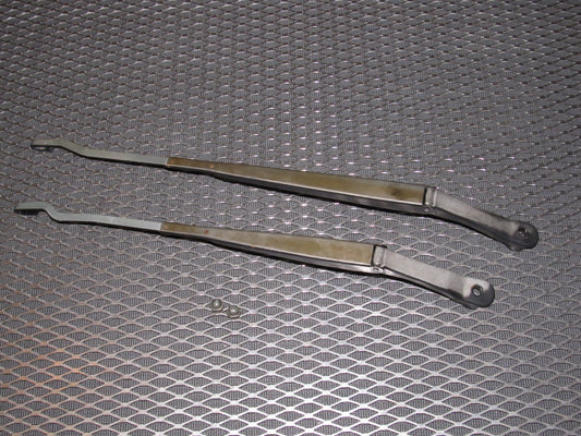 94 95 96 97 Mitsubishi 3000GT OEM Front Wiper Arm - Set