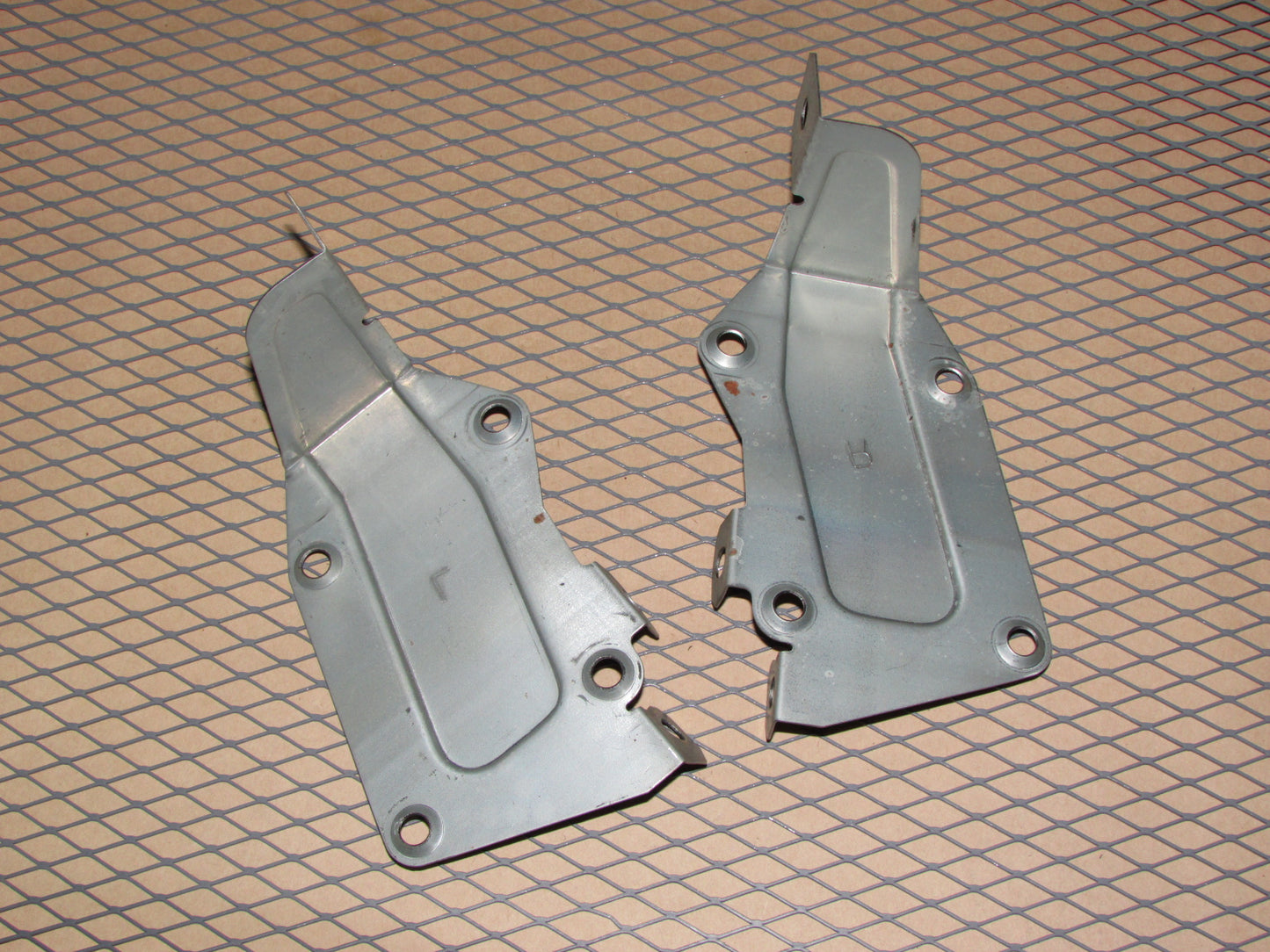90-96 Nissan 300zx OEM Radio Cassette & Center Speaker Mounting Bracket