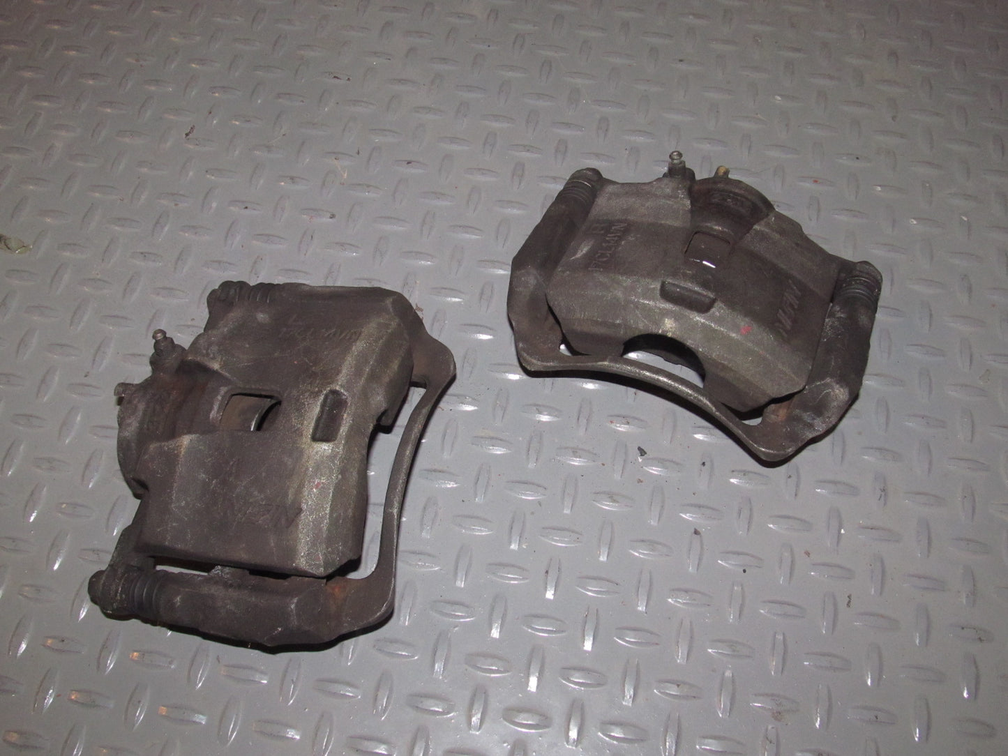 92 93 94 95 96 Honda Prelude Front Brake Caliper Set