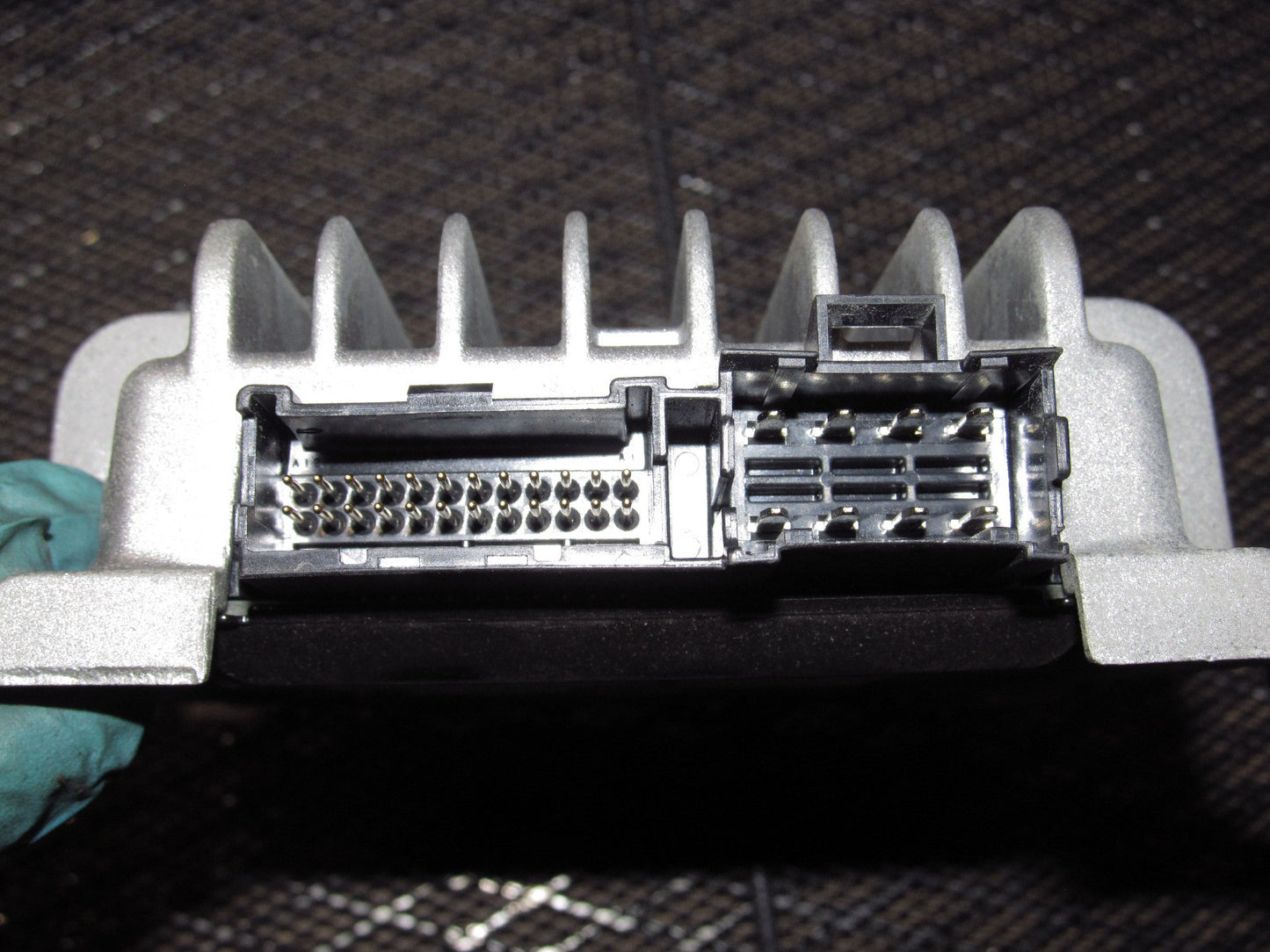 04 05 06 07 08 Mazda RX8 OEM Rear Bose Speaker Amp