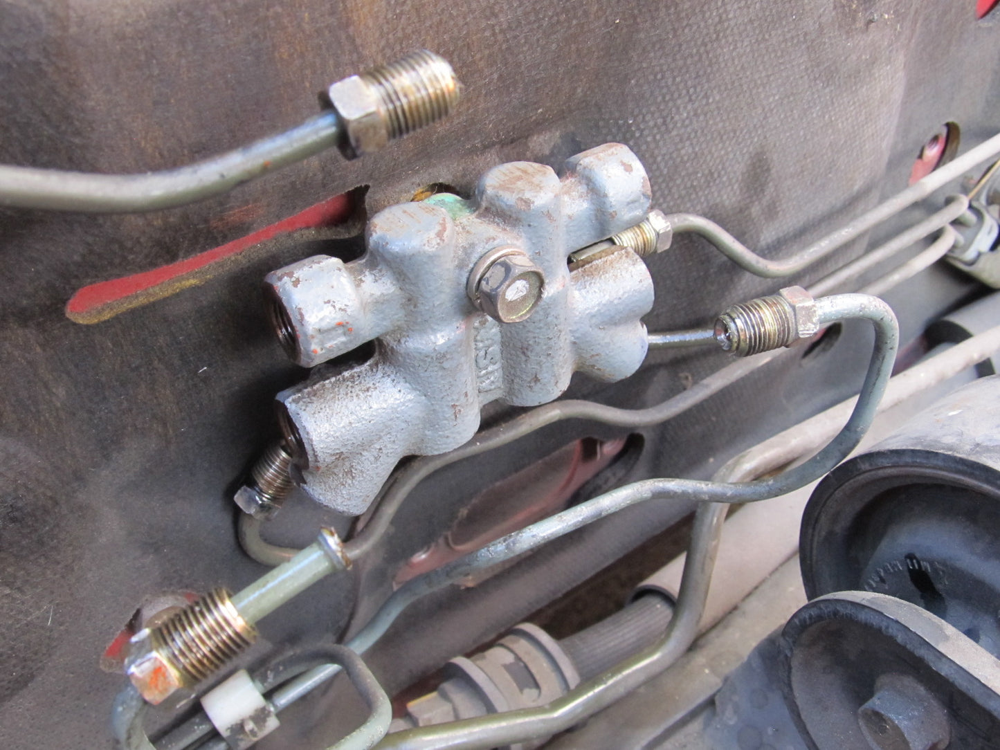 94 95 96 97 Mitsubishi 3000GT OEM Brake Proportional Valve