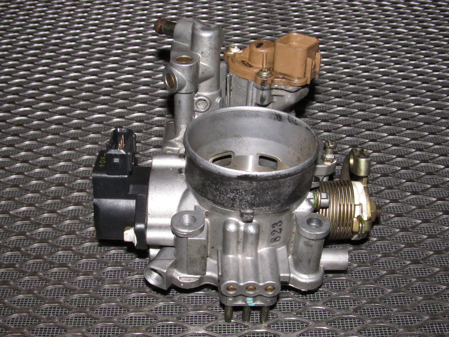 94 95 96 97 Mitsubishi 3000GT OEM 6G72 Throttle Body