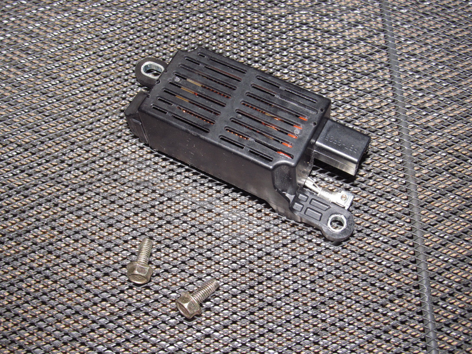 04 05 06 07 08 Mazda RX8 OEM Rear Defroster Module