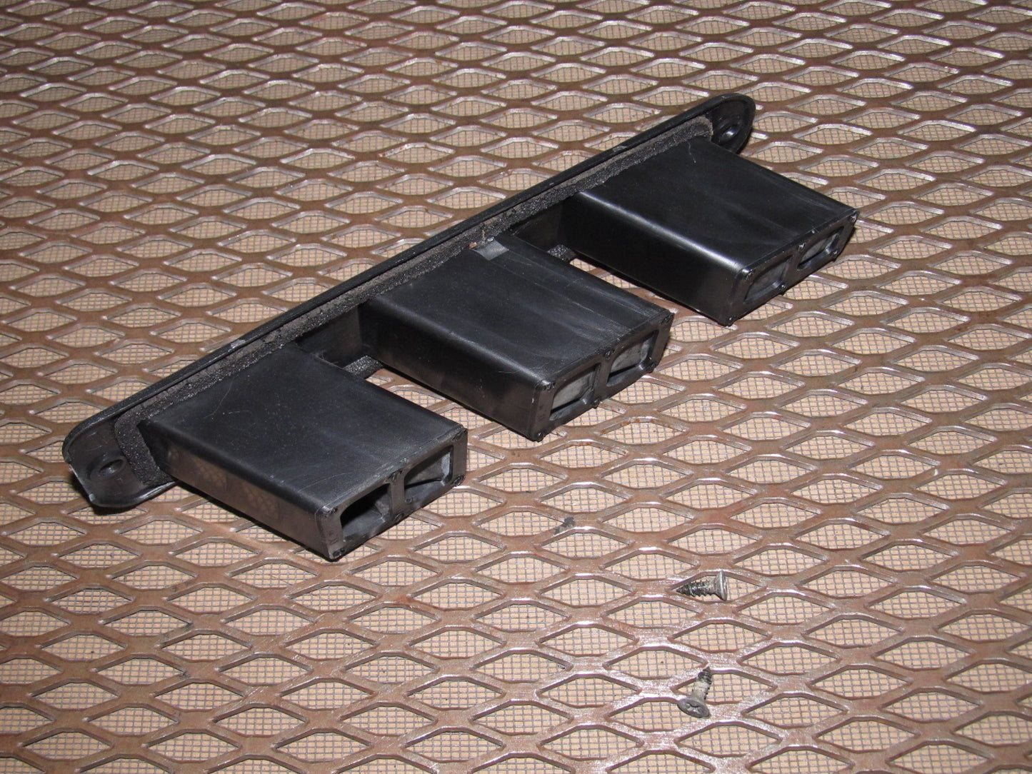 94 95 96 97 Mitsubishi 3000GT OEM Front Door Jamb Air Vent - Right