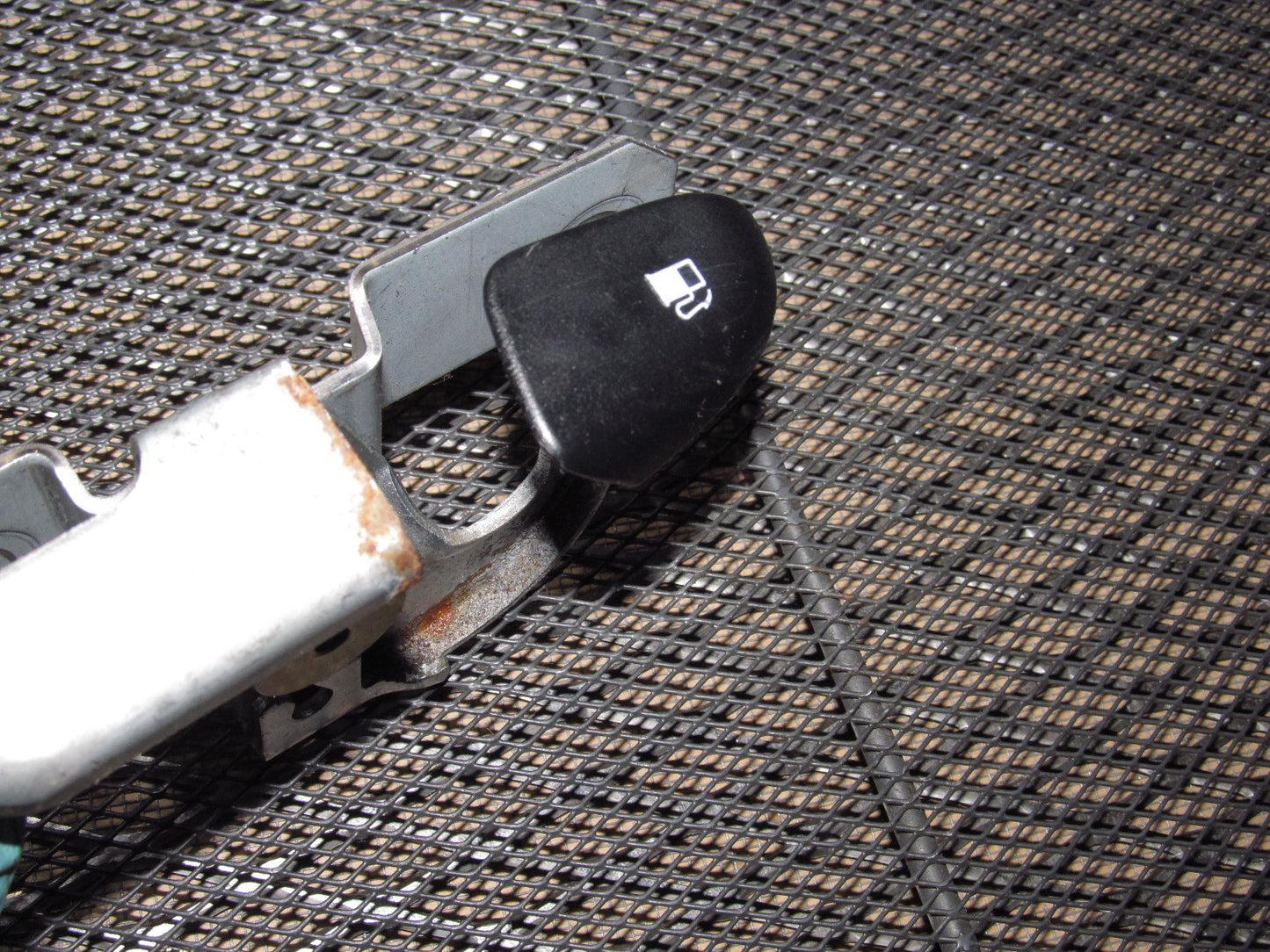 04 05 06 07 08 Mazda RX8 OEM Gas Door Release Switch