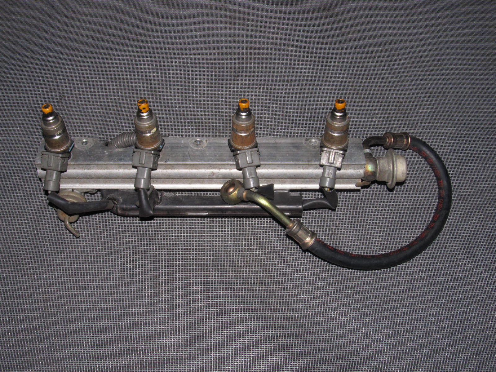 92-95 Honda Civic VX OEM Fuel Injector with Rail & Regulator & Line