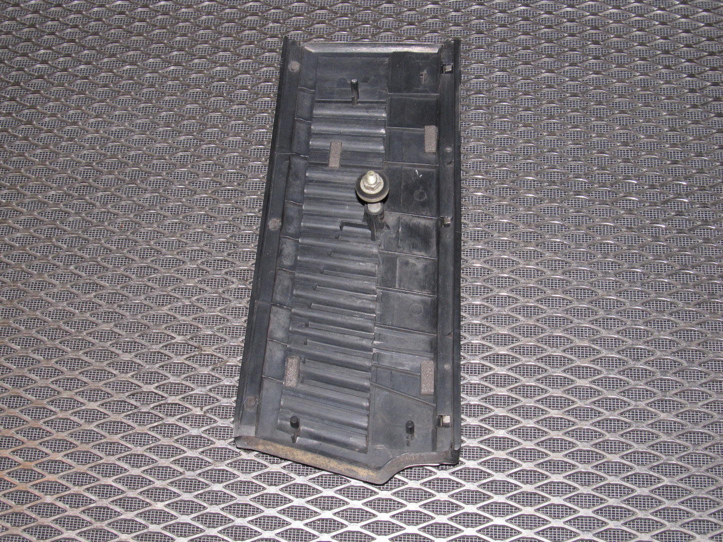 81 82 83 Datsun 280zx OEM Exterior Side Vent Air Grille - Left
