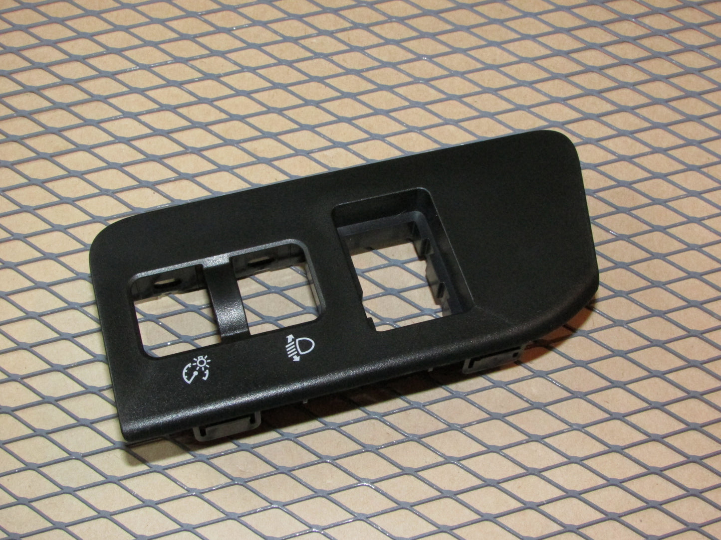 13-16 Subaru BRZ OEM Dimmer & Trunk Open Release Switch Holder Bezel Trim