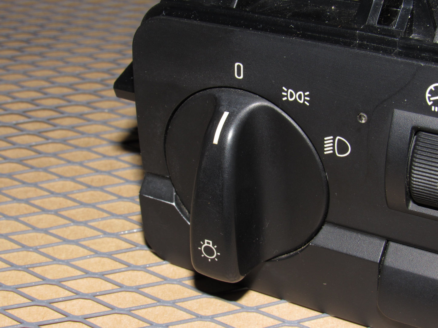 01 02 03 04 05 BMW 325i OEM Headlight Fog Light Dimmer illumination Switch