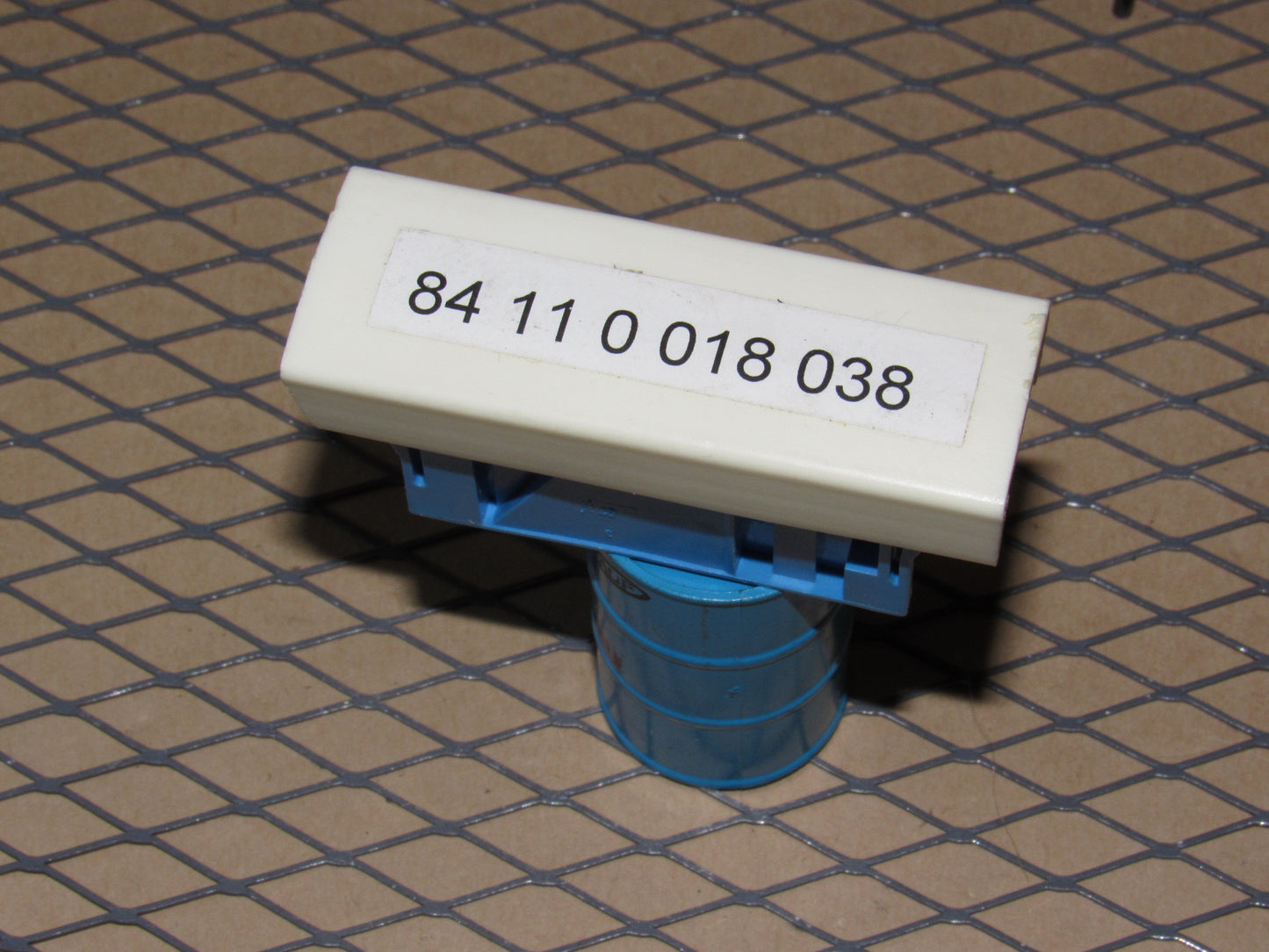 01 02 03 04 05 BMW 325i OEM Bluetooth Voice Amp Connector