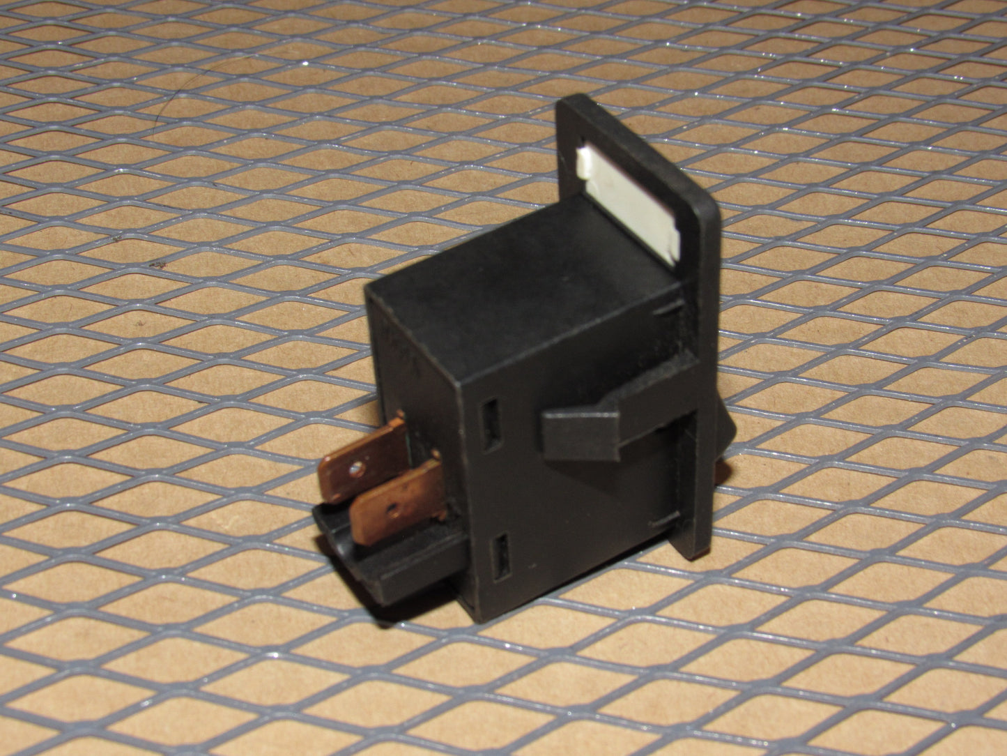 85 86 87 Volvo 760 OEM Power Antenna Switch