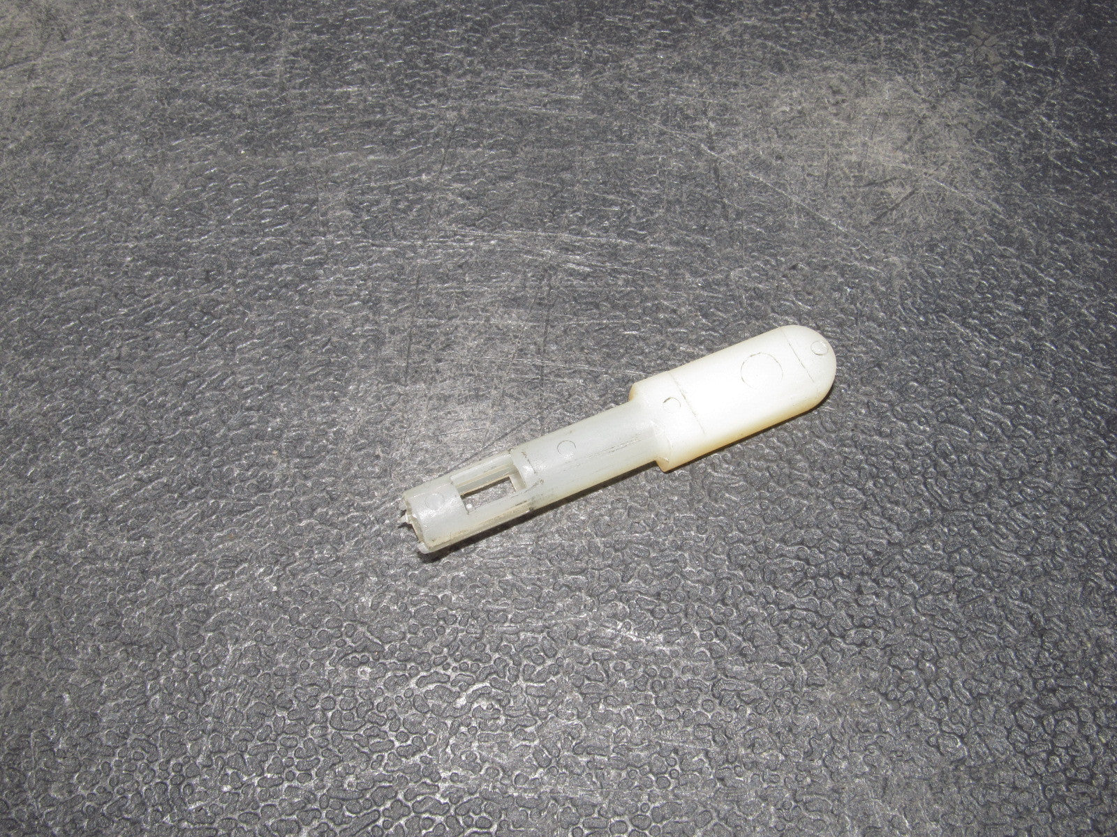 03 04 Infiniti G35 OEM A/T Shifter Shift Knob Lock Cap