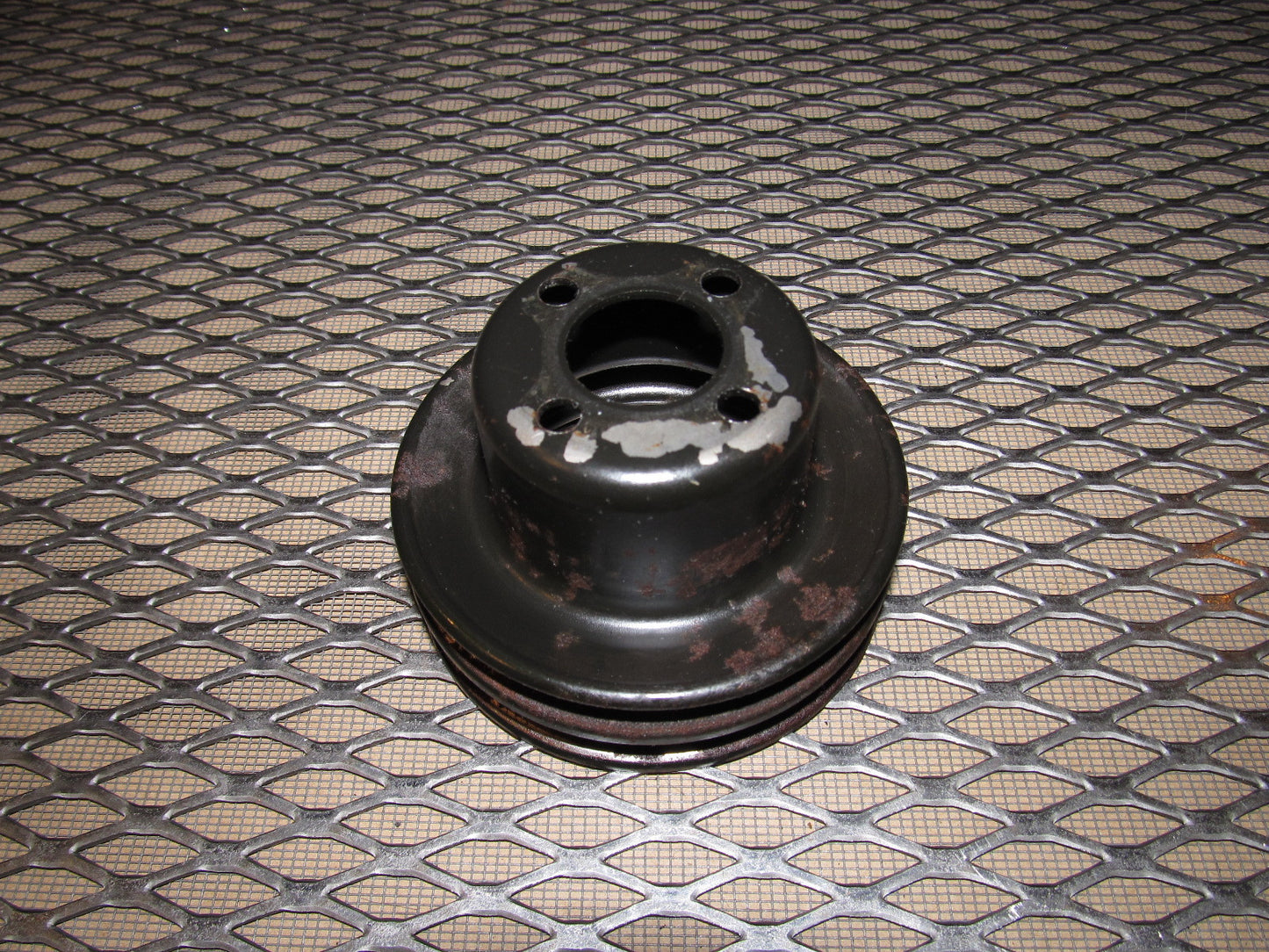 84 85 Mazda RX7 OEM 12A Water Pump & Fan Pulley