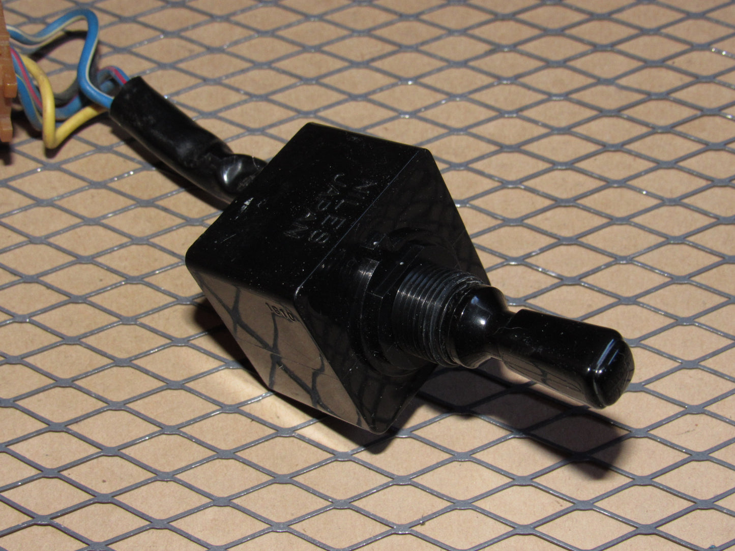 82 83 Datsun 280zx OEM Power Mirror Switch - Left