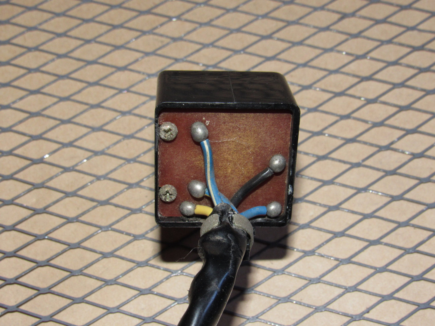 82 83 Datsun 280zx OEM Power Mirror Switch - Left