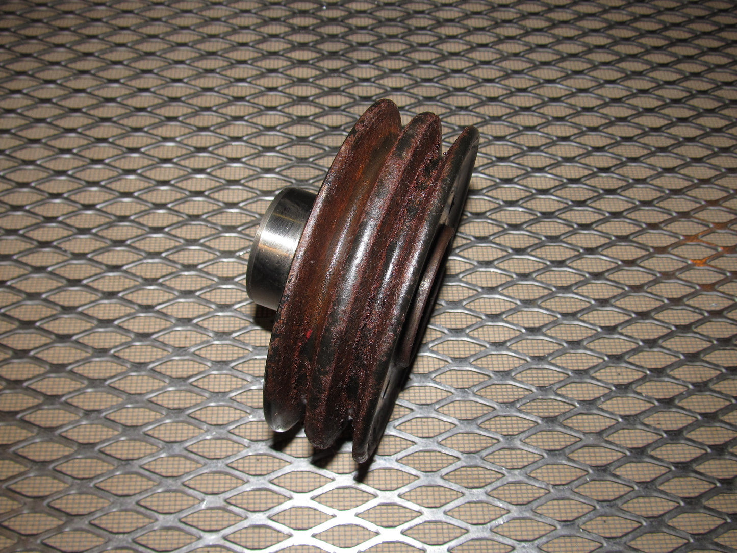 84 85 Mazda RX7 OEM 12A Eccentric Shaft & Air Pump Pulley