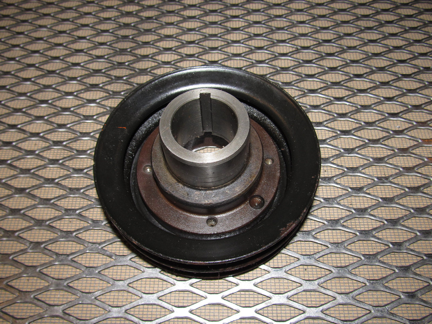 84 85 Mazda RX7 OEM 12A Eccentric Shaft & Air Pump Pulley