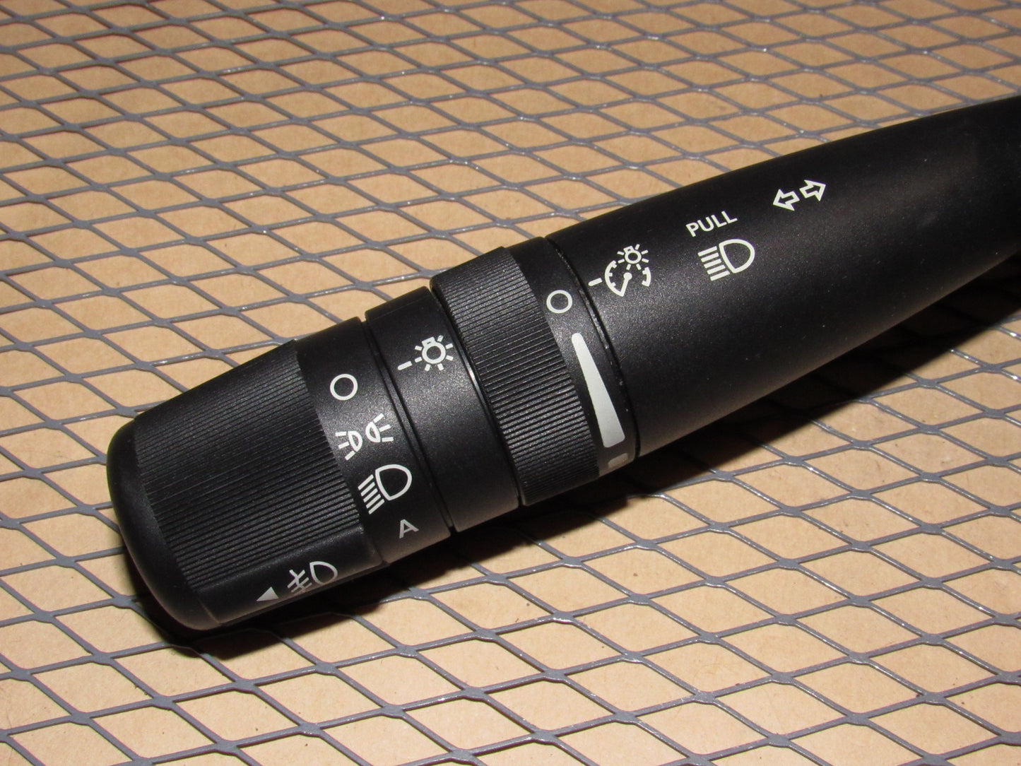 05 06 07 Jeep Grand Cherokee OEM Headlight & Turn Signal Switch Lever