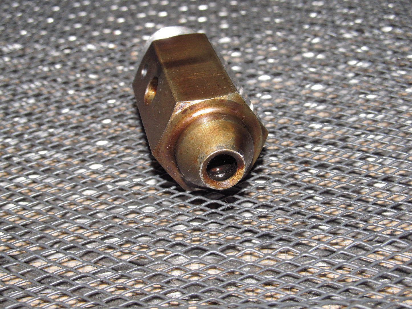 04 05 06 07 08 Mazda RX8 OEM Engine Oil Regulator