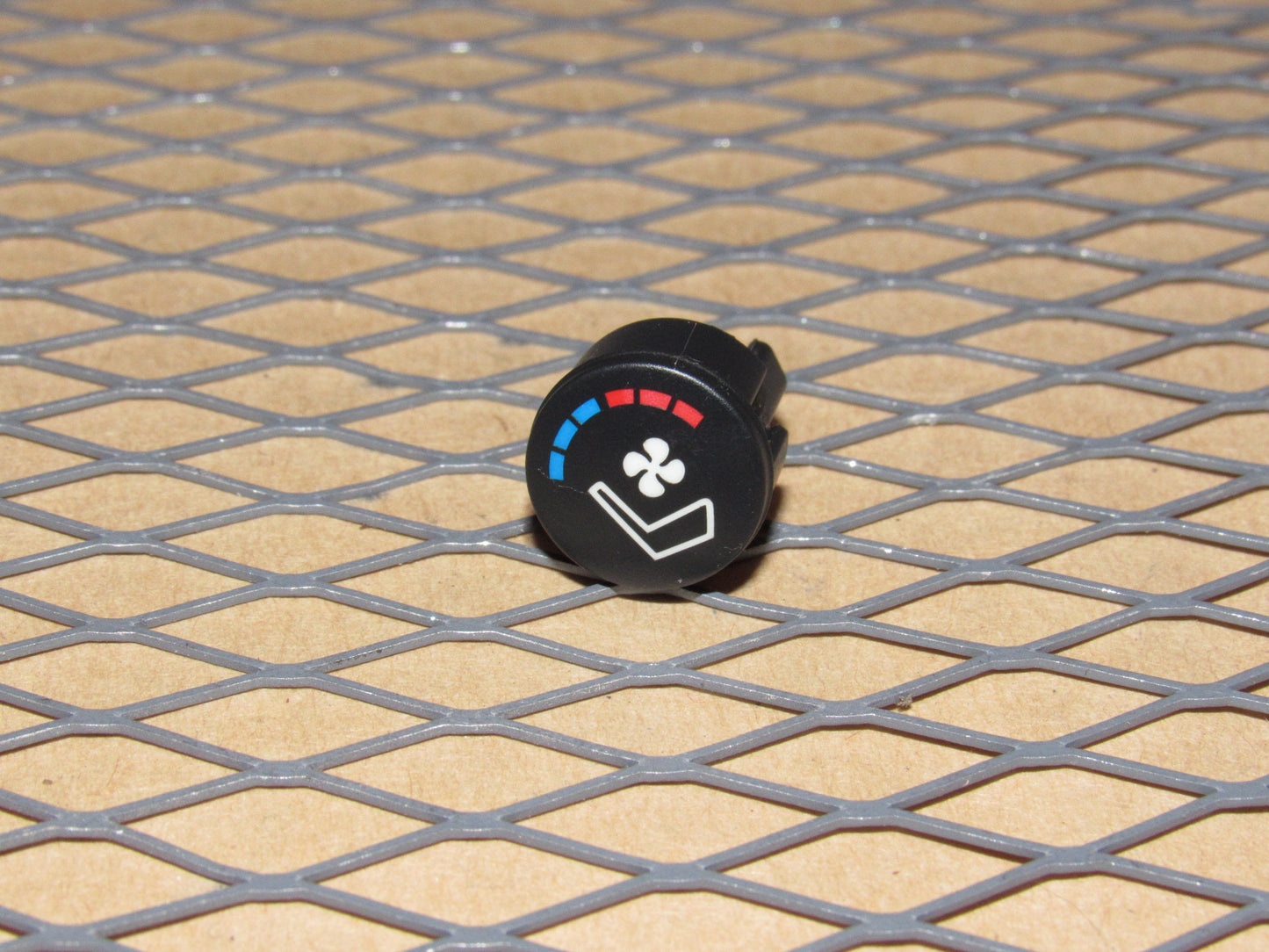 09 10 11 12 13 Infiniti G37 OEM Convertible Heated Switch Center Light Cap - Right